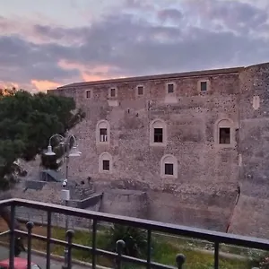 Nocleg ze śniadaniem Federico Ii, Katania